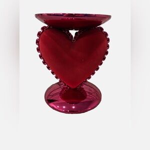 [Small Defect] NWT Bath & Body Works Ruffled Heart 3 Wick Candle Holder